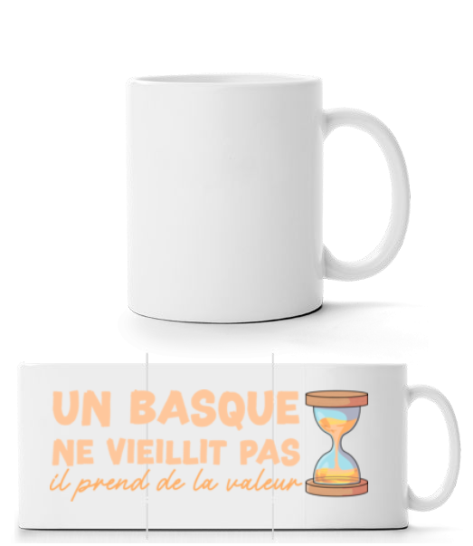 Un Basque Ne Vieillit Pas · Mug panorama