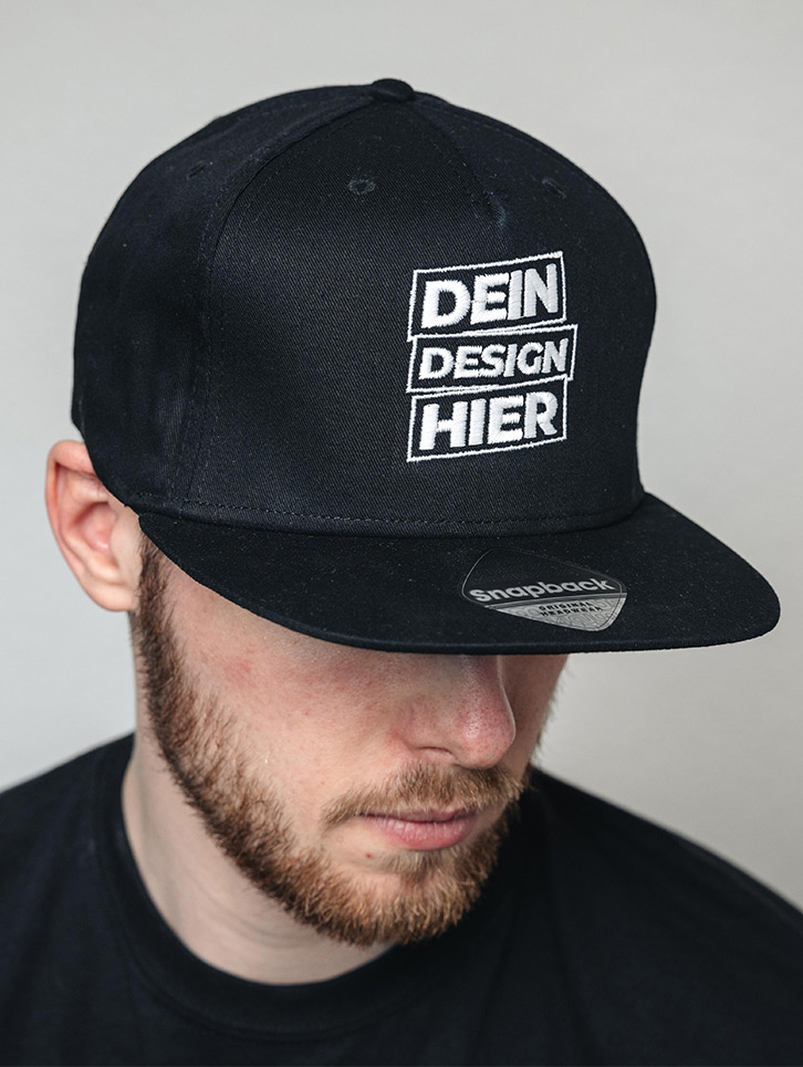 media/image/shirtinator_dein_design_hier-mgkini86-9328_retouch_cropped_small.jpg